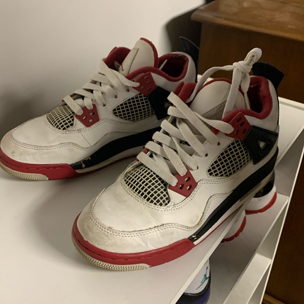 Jordan 4s Size 5